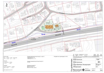 Situasjonsplan som viser tomtens plassering i forhold til Riksvei 80, nabolag, gjerder og andre bygninger.