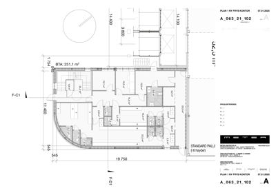 Etasjeplan (plantegning) for en ny frys kontor, som viser romfordeling, mål og areal.
