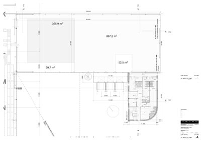 Etasjeplan som viser romfordeling, arealer (m²) og dimensjoner for en bygning.