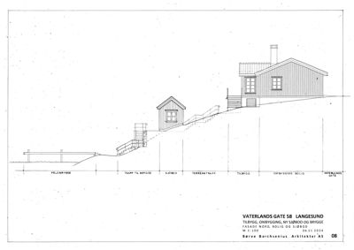 Fasadetegning (opprikk) av en bygning og brygge sett fra nord.