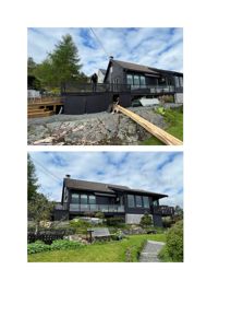 Fotografier av en mørk, moderne hytte sett fra utsiden. Bildene viser bygningen i ulike faser eller vinkler, med omgivelser som hage, stein og trær.