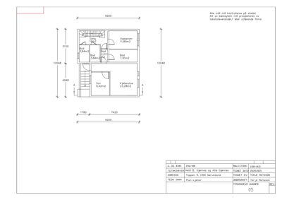 Etasjeplan (eller plan for kjeller/1. etasje) som viser romfordeling, dimensjoner og areal for hver romtype.