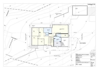 Etasjeplan (Plan 1. etasje) som viser romfordeling, dimensjoner og fasader.
