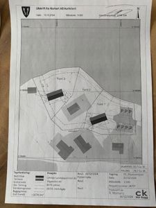 Situasjonsplan som viser tomtsgrenser, eksisterende og nytt tiltak, samt eiendomsgrenser for et prosjekt ved Vågavågen.