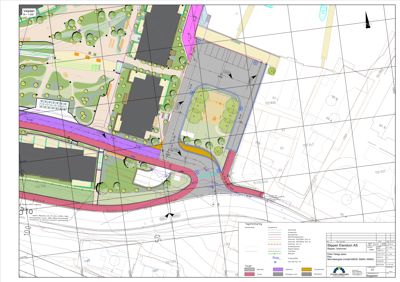 Situasjonsplan som viser tomt, veier, beplantning og bygningers plassering i forhold til hverandre.