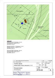 Situasjonsplan som viser tomtens form, grenser, plassering av ny hytte, ny sauna, eksisterende avkjørsel og hensynssone.