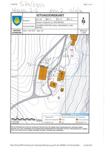 Situasjonskart som viser eiendomsnummer, adresse, naboeiendommer, høydeforhold (konturlinjer) og bygningsplasseringer.