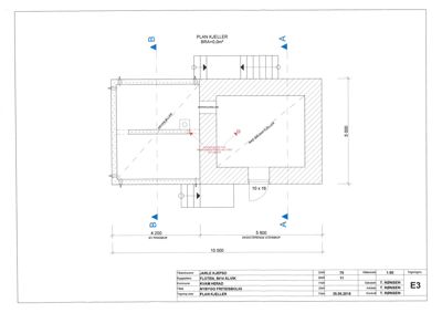 Plantegning av kjelleretasje (PLAN KJELLER) med angitte mål, vegger og romoppdeling.