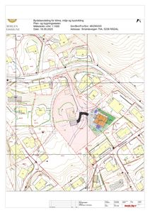 Situasjonsplan som viser tomtens beliggenhet, høydeforhold (konturlinjer), naboeiendommer og planlagt bebyggelse.