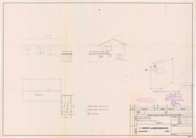 Situasjonsplan som viser tomtens form, bygningers plassering i forhold til hverandre og nabolaget, samt en tegnet høydemålestokk.