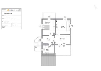 Etasjeplan (1. etasje) som viser romfordeling, mål og funksjon for en bolig med stue, kjøkken, soverom, bad og gang.