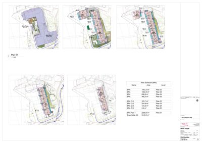 Etasjeplaner (Plan 01) for et bygg med romfordeling og arealoppdeling per etasje.