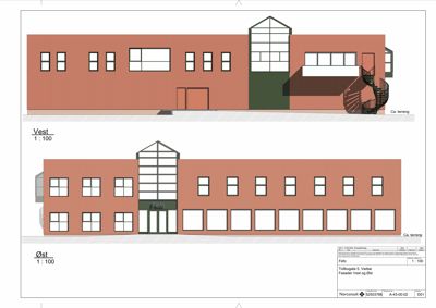 Bildet viser to fasadetegninger (vest og øst) av en bygning med vinduer, dører og takform.