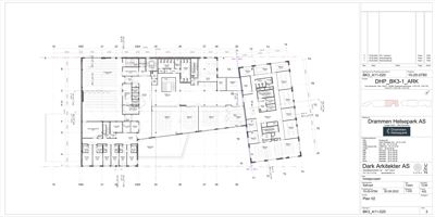 Etasjeplan (Plan 02) som viser romfordeling, veggposisjon og mål for et byggeprosjekt.