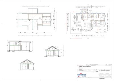 Bildet viser en samling tegninger for en hytte, inkludert etasjeplaner (1. og 2. etasje), snittegninger og fasadeopprikk. Tegningene inneholder romfordeling, mål og tekniske detaljer.