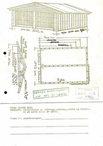 Teknisk tegning som viser en konstruksjonsdetalj (takkonstruksjon) og en fasadeoppriksning med mål.
