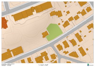 Situasjonsplan som viser tomtens beliggenhet i forhold til nabolag, veier og terrengforhold.