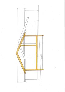 Snittegning som viser tverrsnitt gjennom en bygning med en markert tilbygg (gult) og en skrått takkonstruksjon.