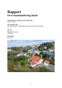 Fotografi tatt fra luften (flyfoto) som viser eiendommen Landrovågen 26, inkludert eksisterende hus, garasje og omgivelser.