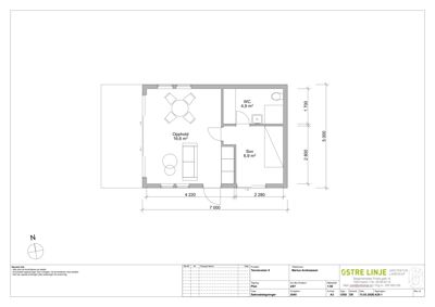 Etasjeplan (1. etasje) som viser romfordeling med stue, soverom og WC, samt mål og orientering.