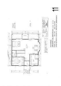 Etasjeplan (floor plan) som viser romfordeling, møbler og mål i en bolig.