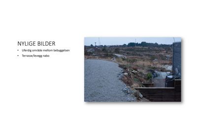 Fotografi av et uferdig område mellom bebyggelsen, inkludert en terrasse og naboens levegg.