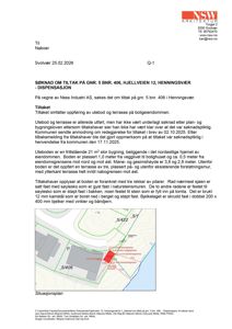 Situasjonsplan som viser tomtens beliggenhet (gnr. 5 bnr. 406), nabotomter, eiendomsgrenser, terrengforhold og plassering av planlagt utebod.