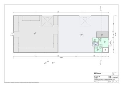 Etasjeplan som viser romfordeling, dimensjoner og plassering av inngang og trapp.