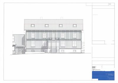 Fasadetegning (oppriss) av en bygning sett fra syd-øst, med tegningstittel 'FASADE SYD - ØST' og detaljer om eksisterende bygg og påbygg.
