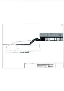 Fasadetegning som viser bygningens utseende sett fra en bestemt vinkel, med merking av 'FASADE MOT SØR'.