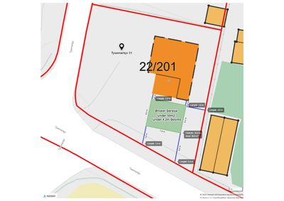 Situasjonsplan som viser eiendommen Tysemarkjø 51, bygningens plassering, tomtegrenser, veier og ønsket garasje.