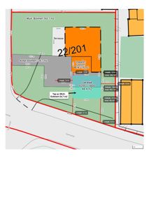 Situasjonsplan som viser tomtens areal (MUA), plassering av bygninger (garasje, carport, terrasse), asfaltareal og dimensjoner.