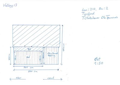 En håndtegnet detaljtegning som viser en konstruksjon med mål (tak, bod, eksisterende beplating) og retninger (hav, land).