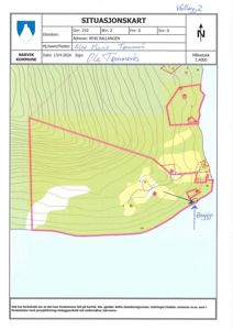Situasjonskart (tomtekart) som viser eiendomsgrenser, terrengforhold og nabolag.