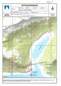 Situasjonskart som viser eiendomsgranser, topografi, vann og nabolag for eiendommen ved Ballangen.
