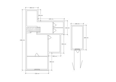 Etasjeplan med romfordeling, dører, trapp og dimensjoner.