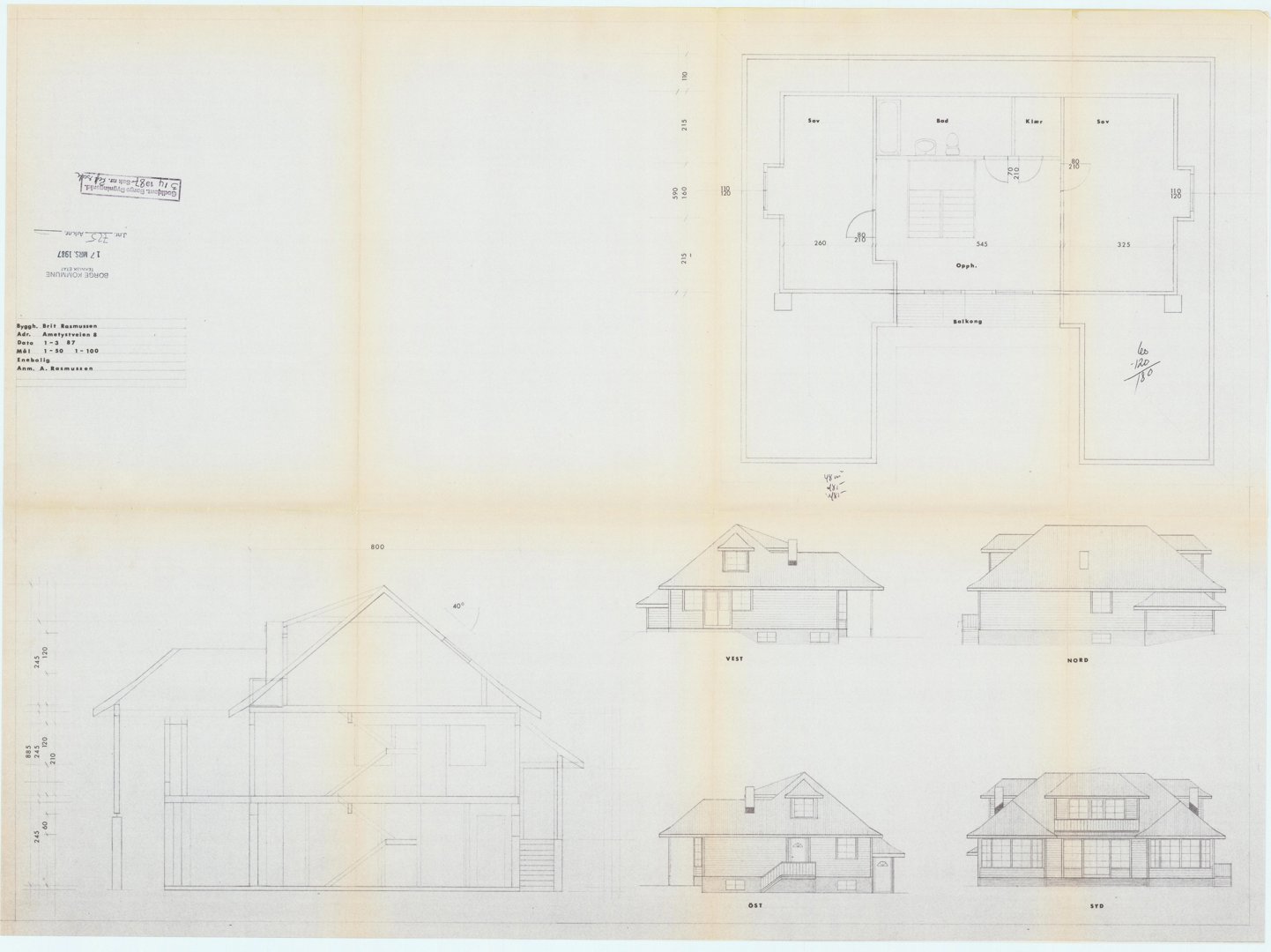 Bildet viser en tegning med en snittegning (opprikk) av en bygning til venstre, og fire fasadetegninger (opprikk) av bygningen sett fra ulike vinkler (vest, nord, øst, syd) til høyre.