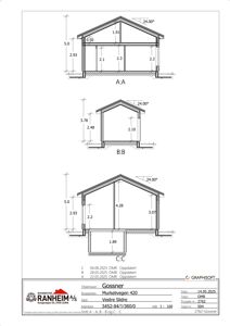 Snittegning (A-A, B-B, C-C) som viser tverrsnittet av en bygning med mål og konstruksjonsdetaljer.