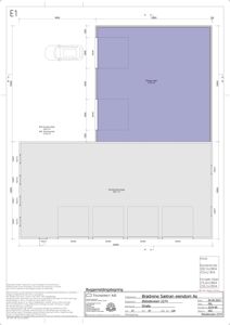 Situasjonsplan som viser tomtens dimensjoner, eksisterende og nybygg (BNA), samt plassering av bilplassering og innkjørsel.