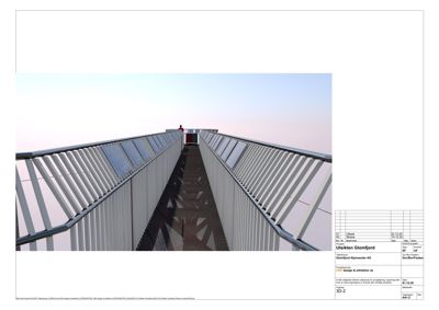 Fotografi av en ferdig eller planlagt gangbro (Utsikten Glomfjord) sett fra under.