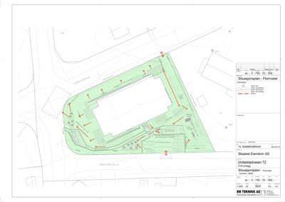 Situasjonsplan som viser bygningens plassering i forhold til veier (Undelstadveien, Nordre Båstad vei) og naboeiendommer.