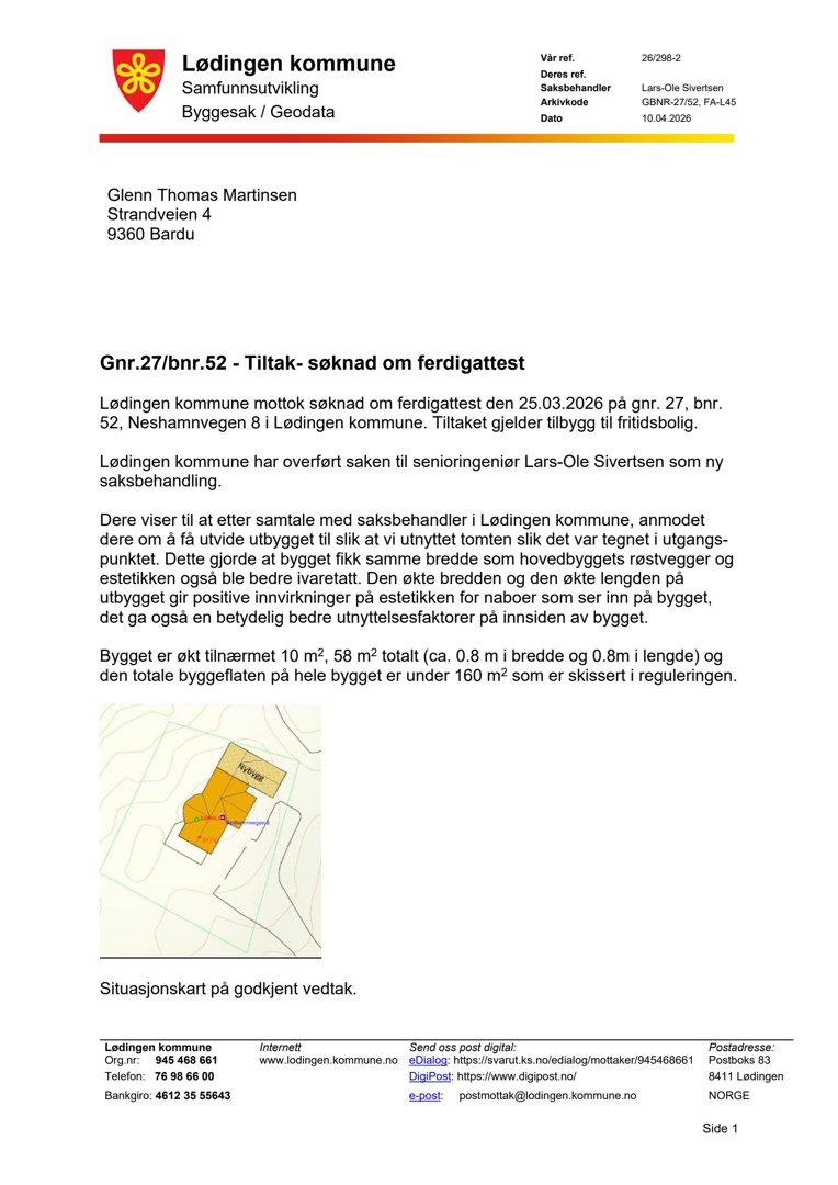 Situasjonskart som viser tomtens form, grenser og plassering av bygningene i forhold til hverandre.