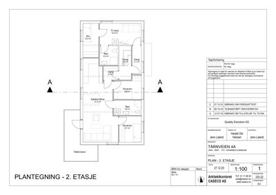 Etasjeplan (2. etasje) med romfordeling, veggforhold og arealoppsett for en bolig.