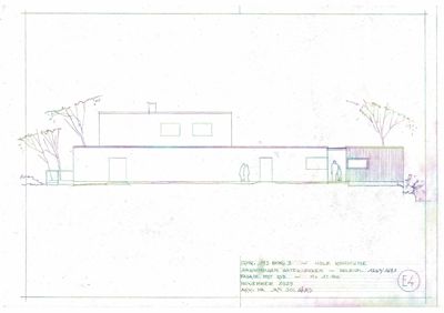 Fasadetegning (opprikk) av en bygning sett fra syd, med tegnet tittel 'FASADE MOT SYD' i bunnen.