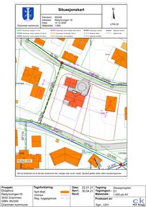 Situasjonskart som viser eiendomsgrenser, naboeiendommer og bygningers plassering i forhold til hverandre og veier.
