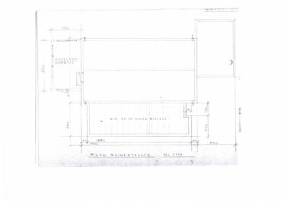 Plantegning (etasjeplan) med romfordeling og mål.