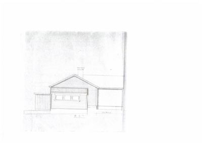 En tegning som viser fasaden på en bygning sett fra siden (fra vest).