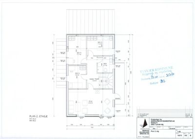Etasjeplan (PLAN 2. ETASJE) som viser romfordeling, mål og funksjoner for en bolig.