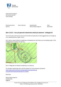 Situasjonsplan som viser tomtens beliggenhet, topografi og plassering av eksisterende og planlagt bygninger (markert med røde sirkler).
