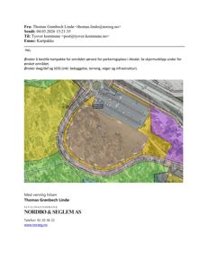 Et kart som viser et område med parkeringsplasser, vegnett og terrengforhold.